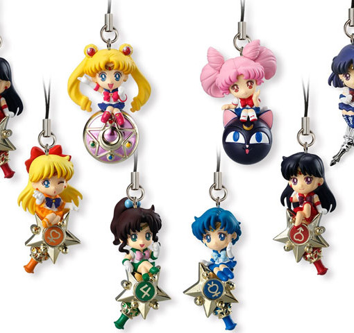 Bandai-Twinkle-Dolly-Sailor-Moon-cellphone-Charms