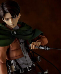 Attack on Titan Levi Pulchra Figure